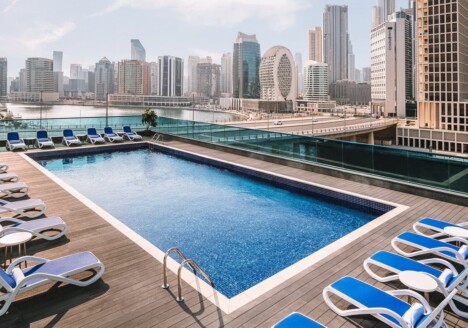 Radisson Blu Dubai Canal